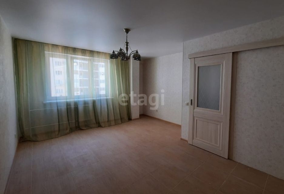 Продаётся 1-комнатная квартира, 40.7 м²