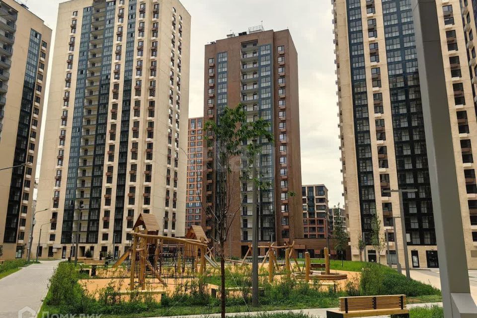 Продаётся 2-комнатная квартира, 70 м²