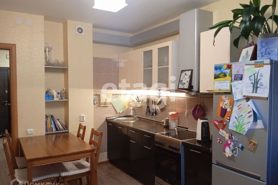 Продаётся 2-комнатная квартира, 46.5 м²