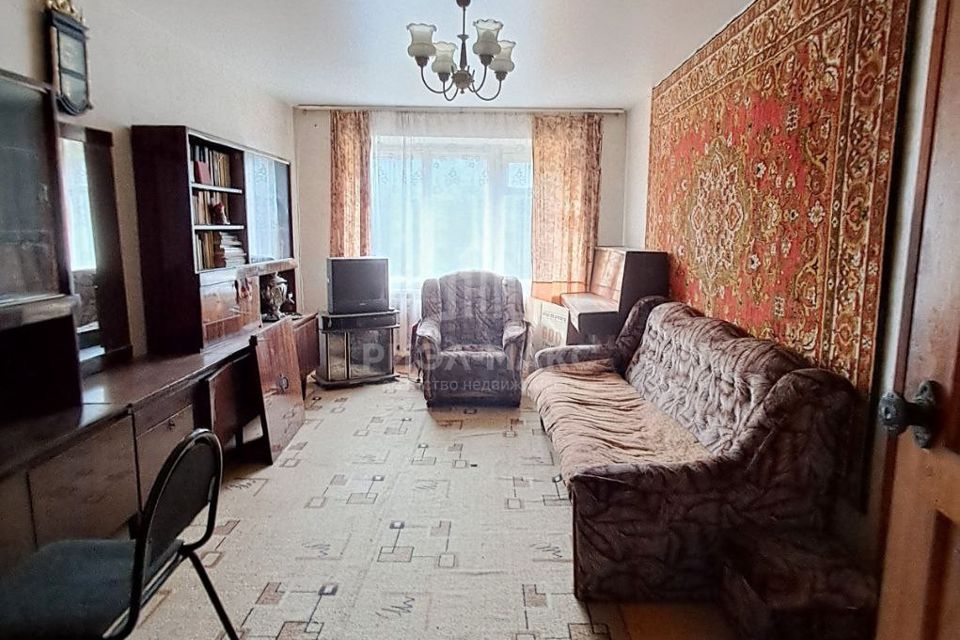 Продаётся 3-комнатная квартира, 63.9 м²
