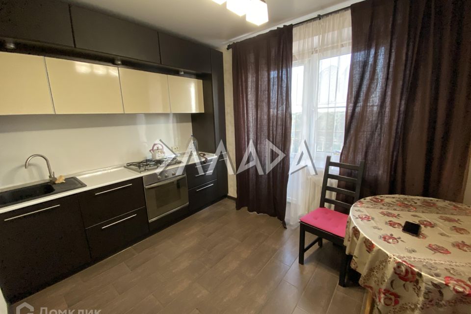 Сдаётся 1-комнатная квартира, 41 м²