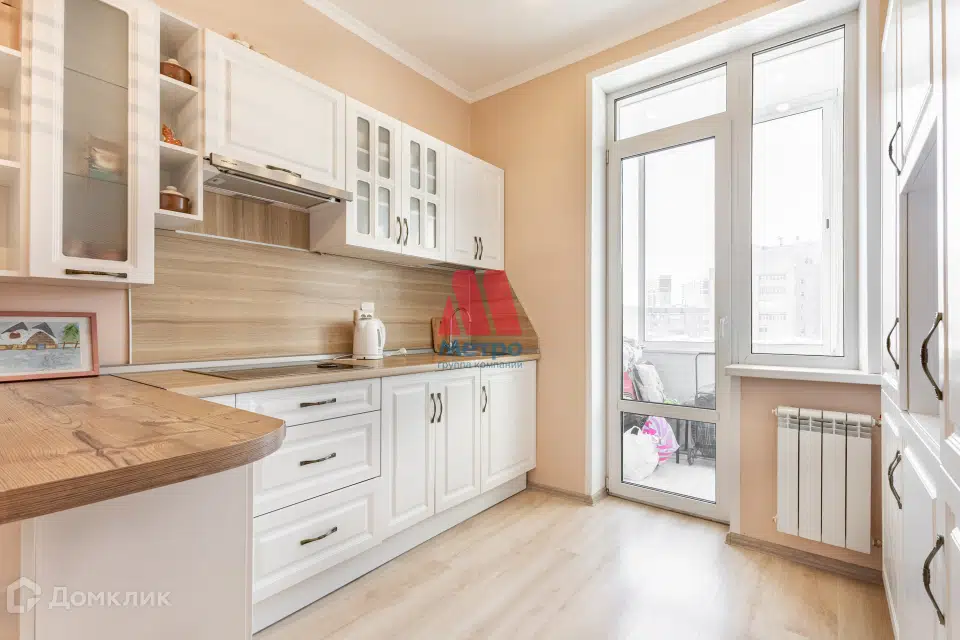 Продаётся 1-комнатная квартира, 42.3 м²