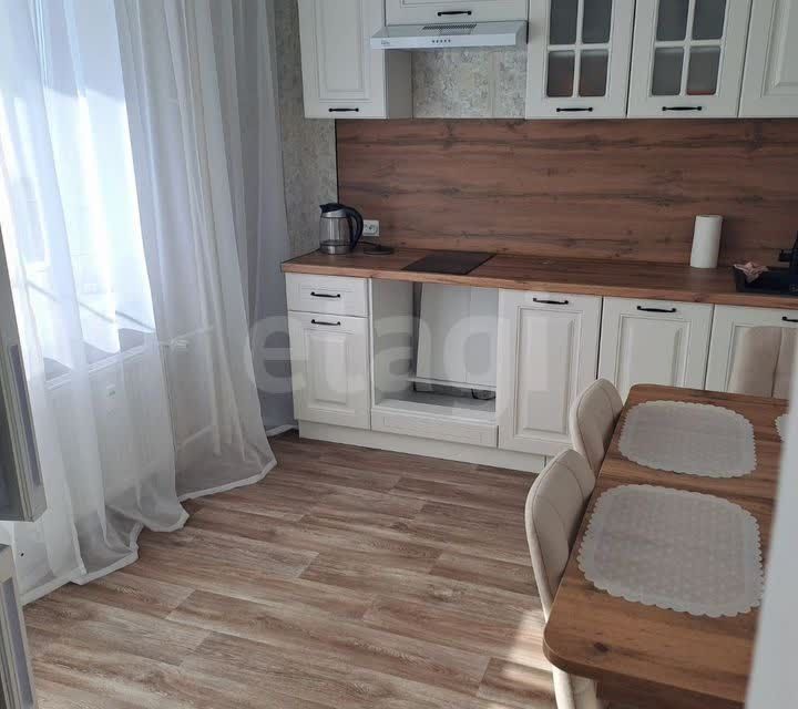Сдаётся 1-комнатная квартира, 41 м²