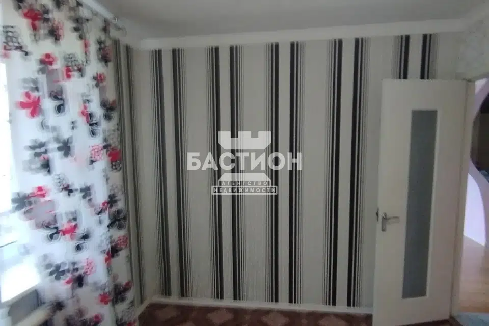 Продаётся 3-комнатная квартира, 63 м²