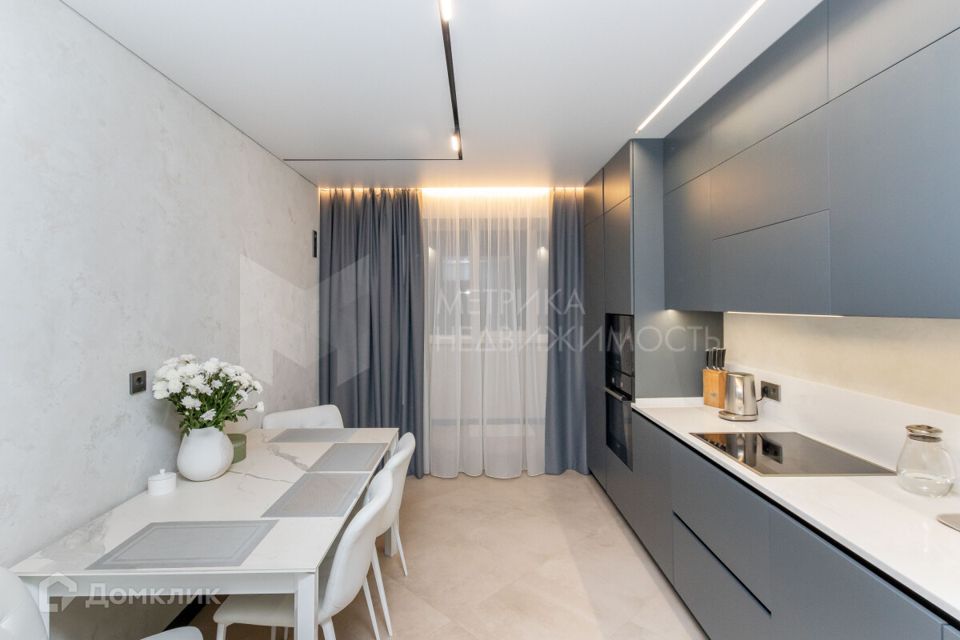 Продаётся 2-комнатная квартира, 77 м²