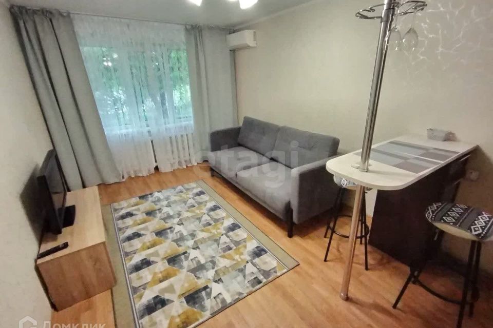 Сдаётся 1-комнатная квартира, 30 м²