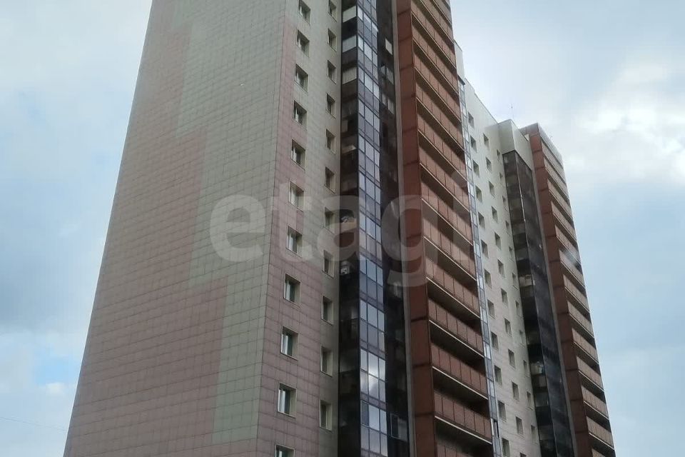 Продаётся 2-комнатная квартира, 57 м²