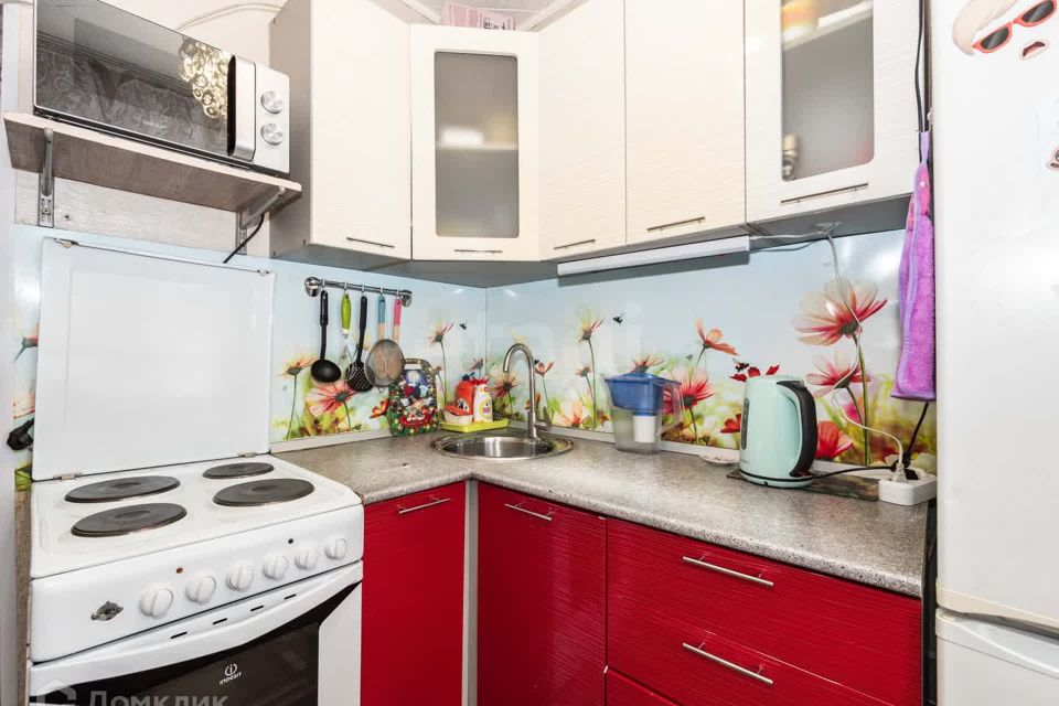 Продаётся 3-комнатная квартира, 61.3 м²