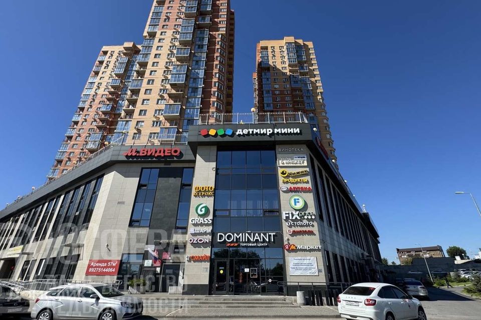 Продаётся 3-комнатная квартира, 100 м²