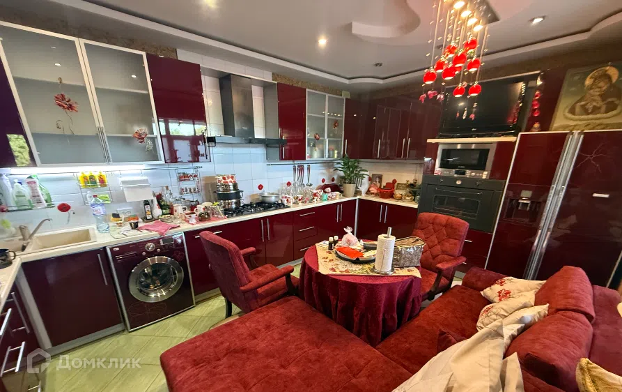 Продаётся 2-этажный дом, 82 м²