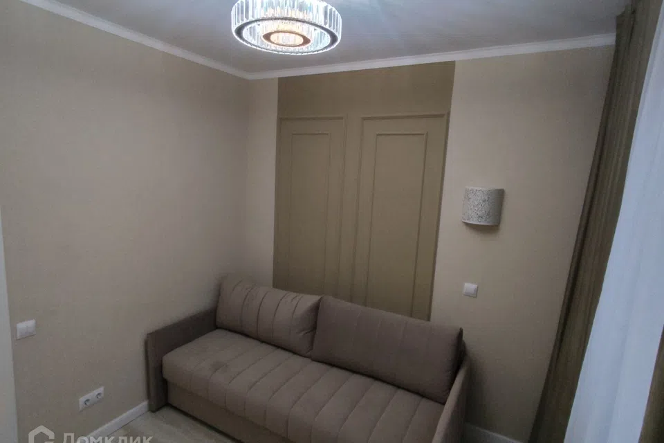 Продаётся 3-комнатная квартира, 72.3 м²