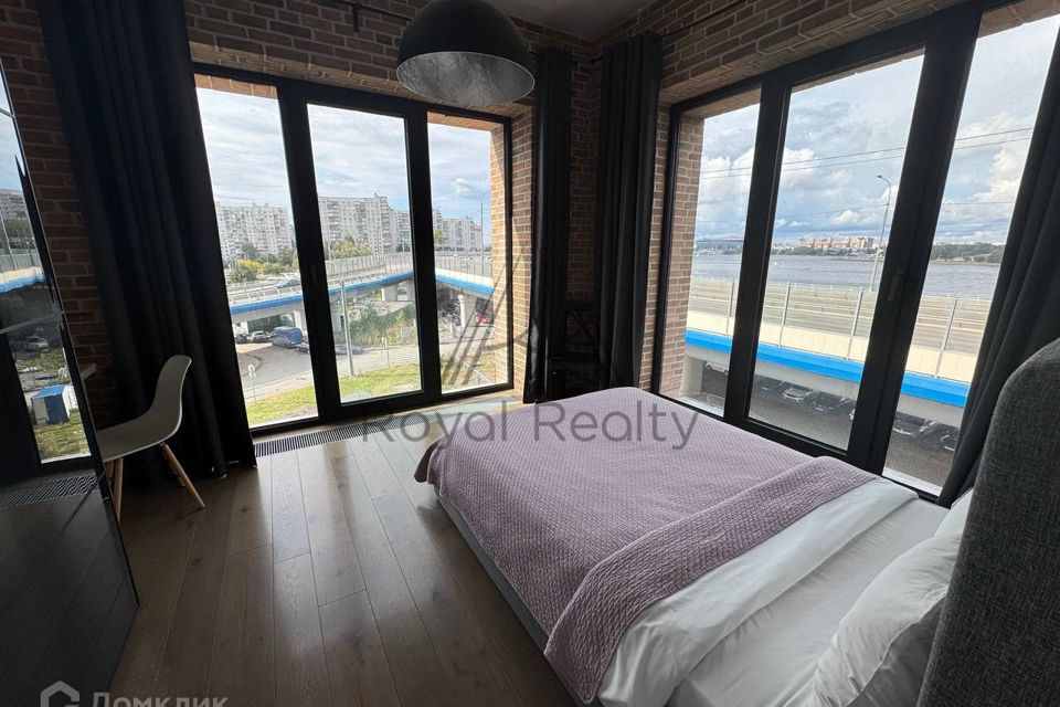 Сдаётся 2-комнатная квартира, 65 м²