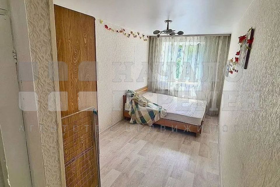 Сдаётся 3-комнатная квартира, 56.6 м²