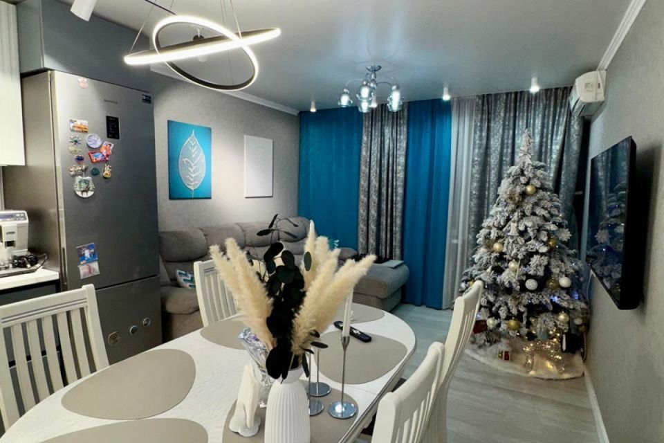 Продаётся 2-комнатная квартира, 65 м²