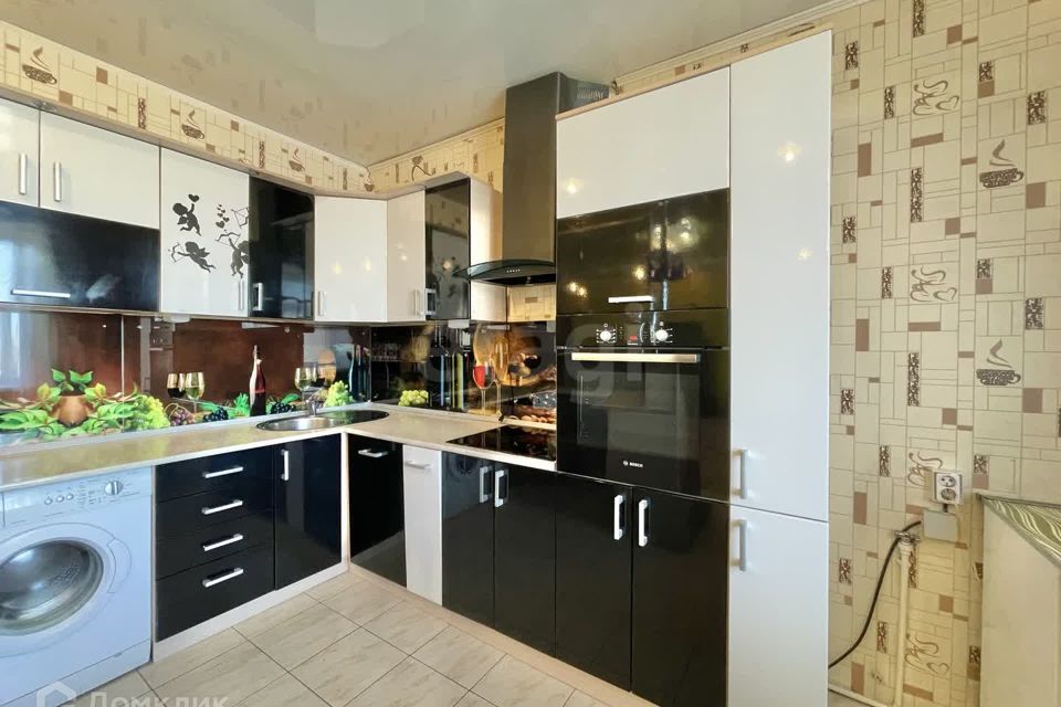 Продаётся 3-комнатная квартира, 93.9 м²