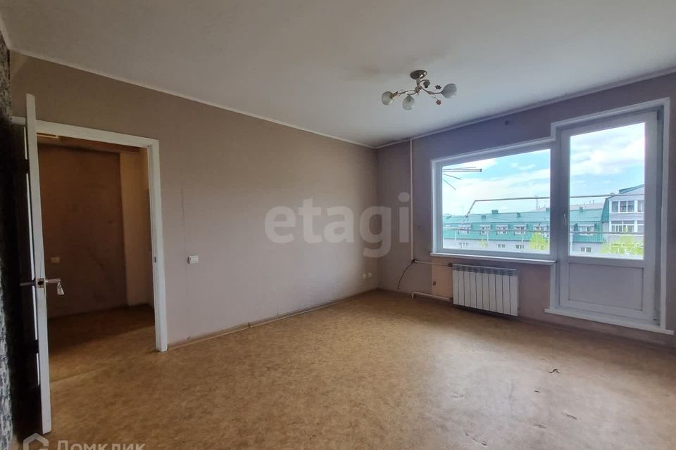 Продаётся 3-комнатная квартира, 58.2 м²