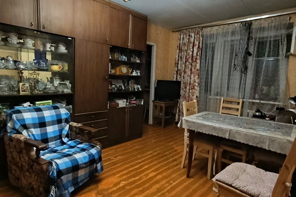 Продаётся 3-комнатная квартира, 55.7 м²