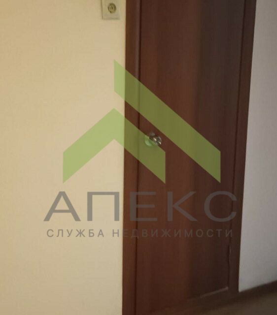 Продаётся 4-комнатная квартира, 95 м²
