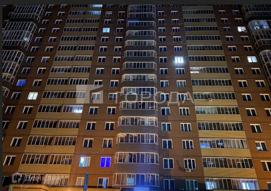 Продаётся 2-комнатная квартира, 42.7 м²