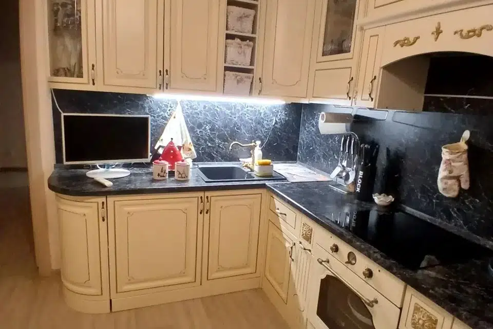 Продаётся 3-комнатная квартира, 97.3 м²