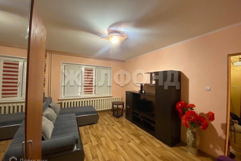 Продаётся 2-комнатная квартира, 54.6 м²