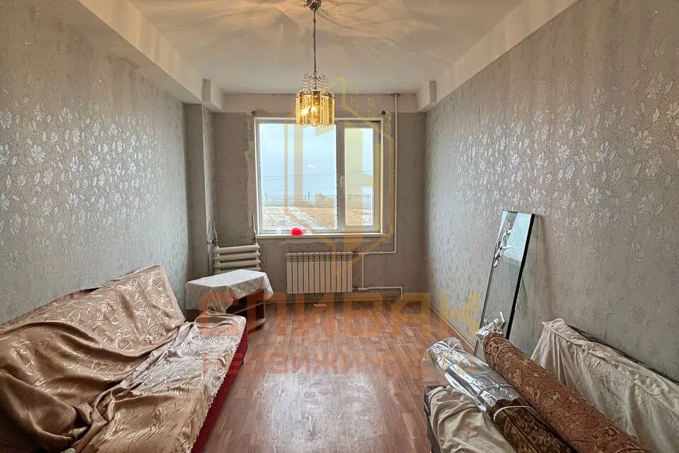 Продаётся 1-комнатная квартира, 42.3 м²