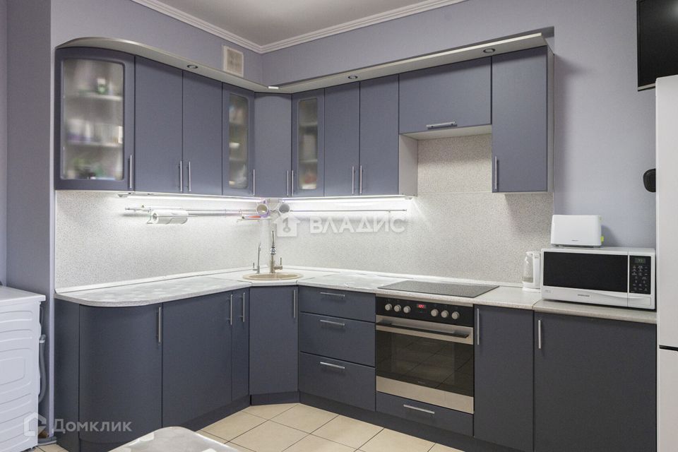 Продаётся 2-комнатная квартира, 60.1 м²