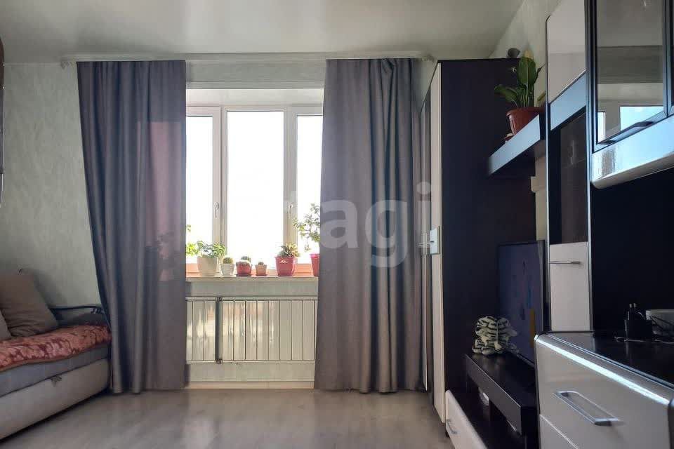 Продаётся 1-комнатная квартира, 39.7 м²