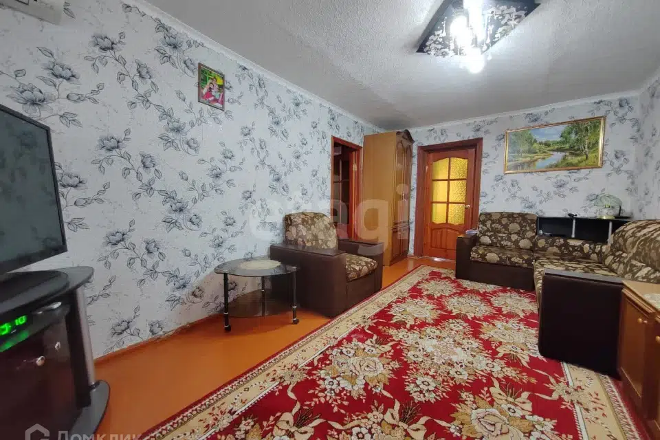 Продаётся 3-комнатная квартира, 61.1 м²