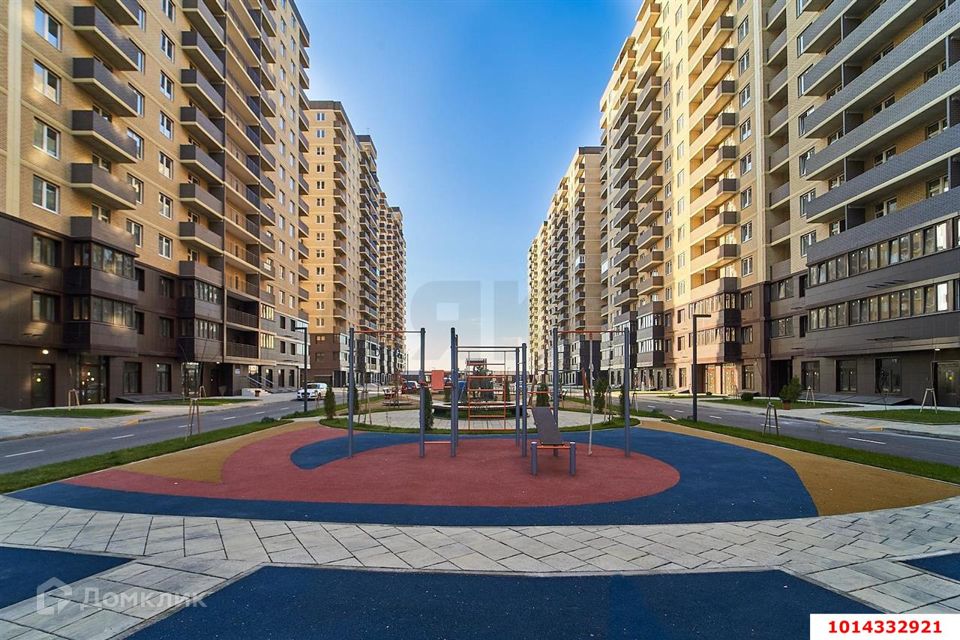 Продаётся 2-комнатная квартира, 51.6 м²