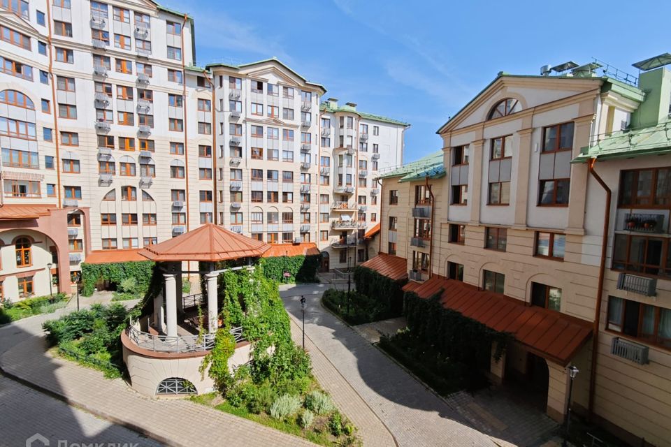 Продаётся 2-комнатная квартира, 57.4 м²