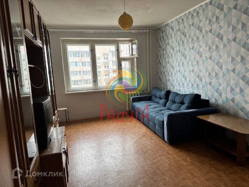 Продаётся 1-комнатная квартира, 42.4 м²
