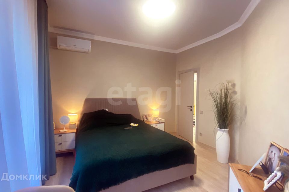 Продаётся 2-комнатная квартира, 55.7 м²