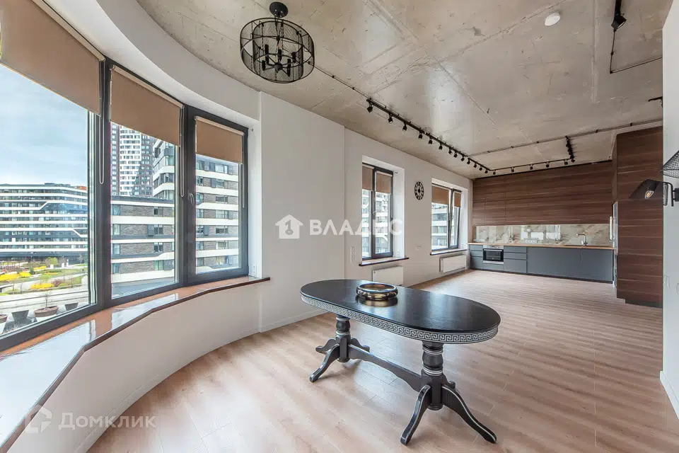 Продаётся 4-комнатная квартира, 116 м²