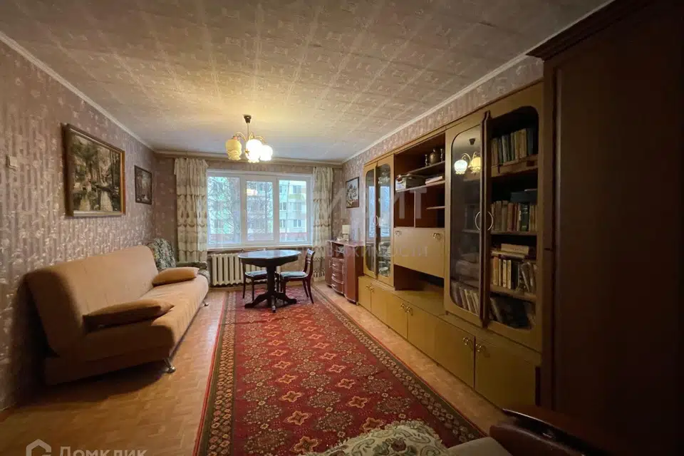 Продаётся 3-комнатная квартира, 58.9 м²