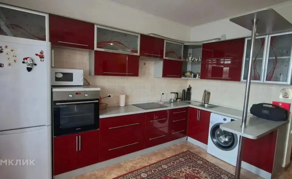 Продаётся 2-комнатная квартира, 56.3 м²