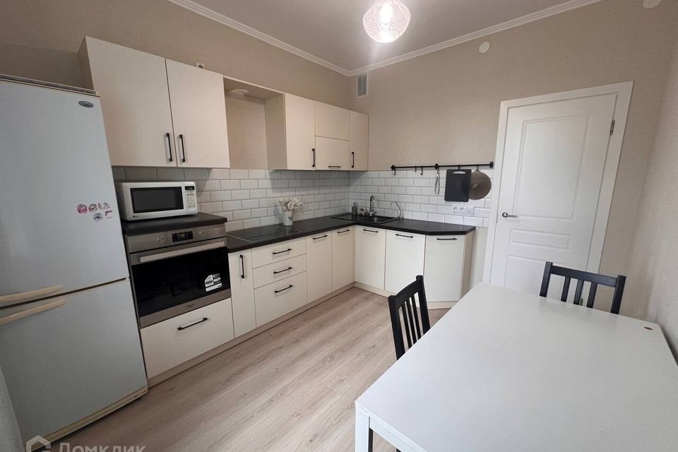 Продаётся 2-комнатная квартира, 53.5 м²