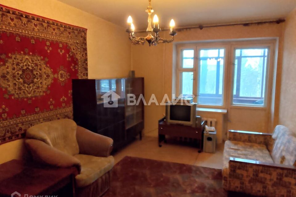 Продаётся 1-комнатная квартира, 33 м²