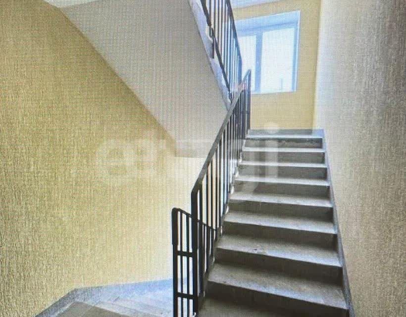 Продаётся 1-комнатная квартира, 43.2 м²