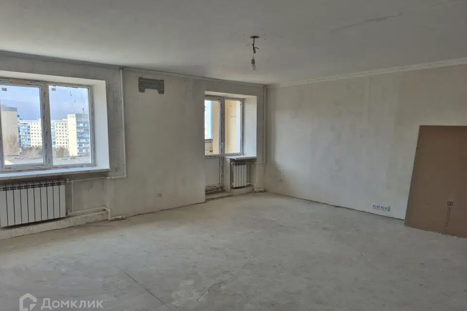 Продаётся 3-комнатная квартира, 100.7 м²