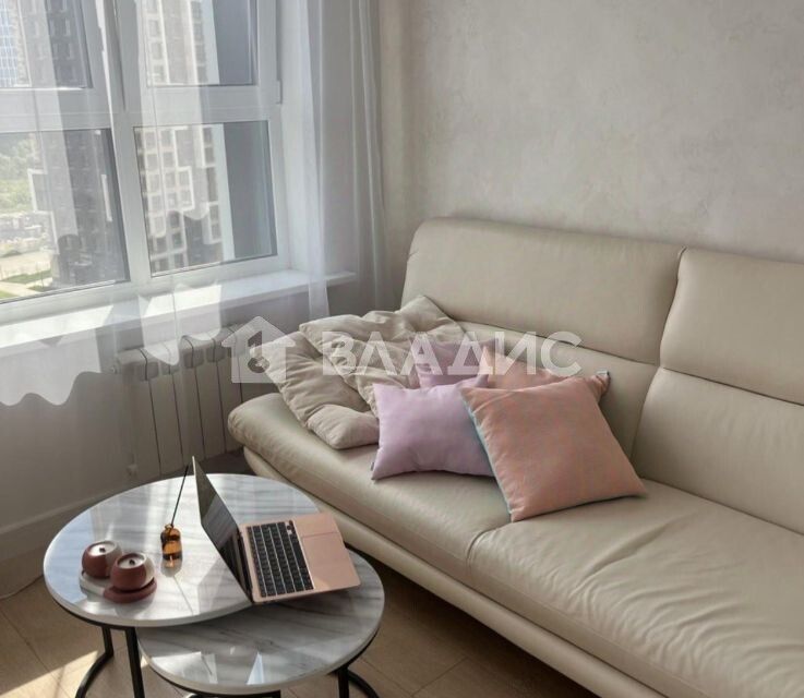 Продаётся 1-комнатная квартира, 41 м²