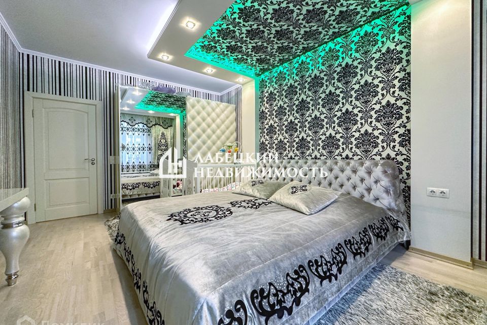 Продаётся 3-комнатная квартира, 97.2 м²