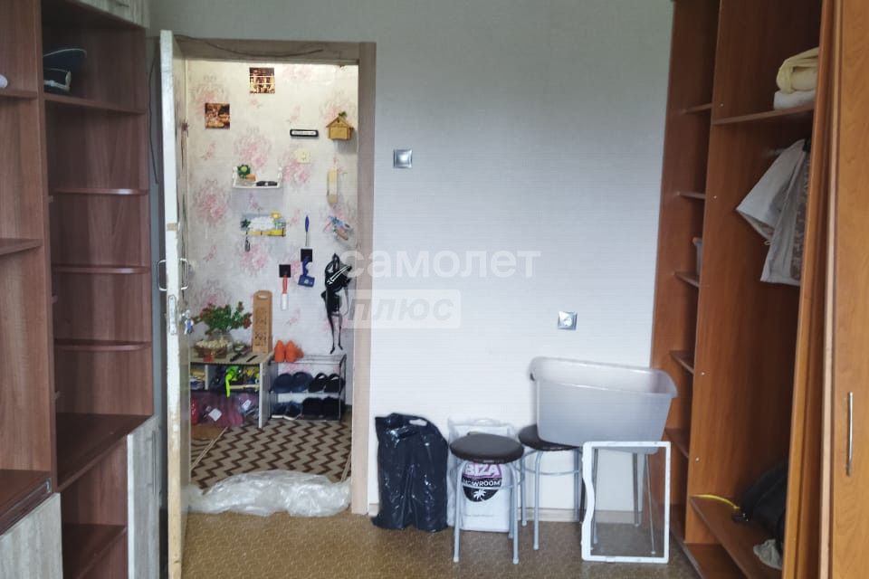 Продаётся комната в 2-комн. квартире, 13 м²