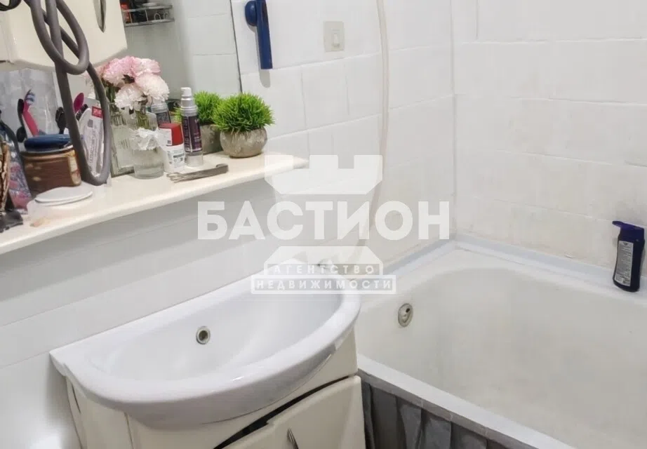 Продаётся 2-комнатная квартира, 57.5 м²