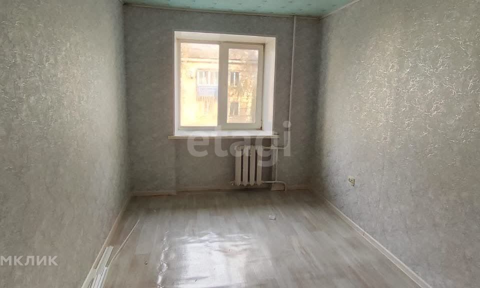Продаётся комната в 3-комн. квартире, 10.9 м²