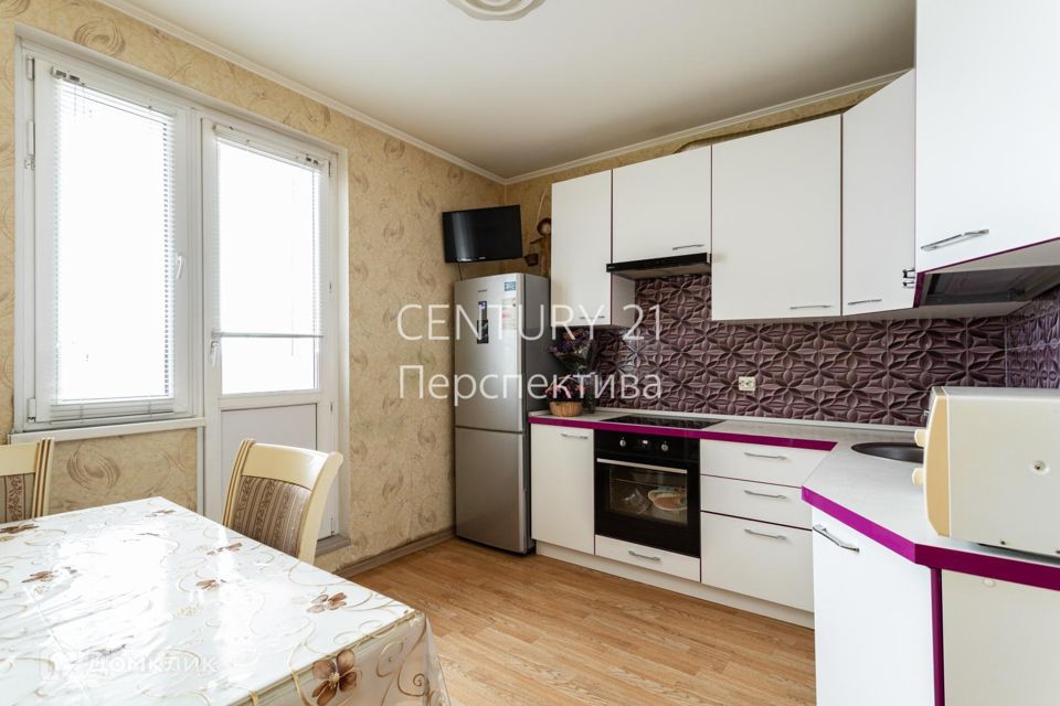 Продаётся 3-комнатная квартира, 82.3 м²