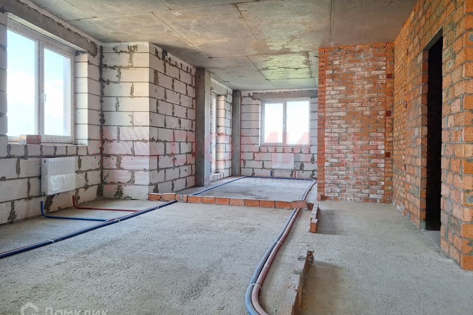 Продаётся 3-комнатная квартира, 82 м²