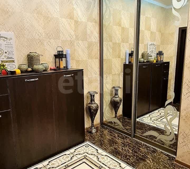 Продаётся 2-комнатная квартира, 71.2 м²