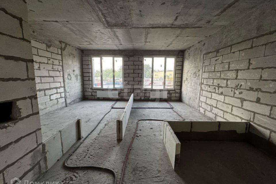 Продаётся 1-комнатная квартира, 43 м²