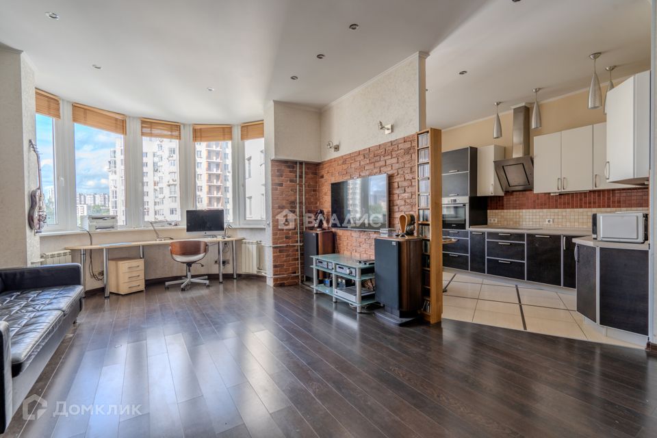 Продаётся 3-комнатная квартира, 95 м²